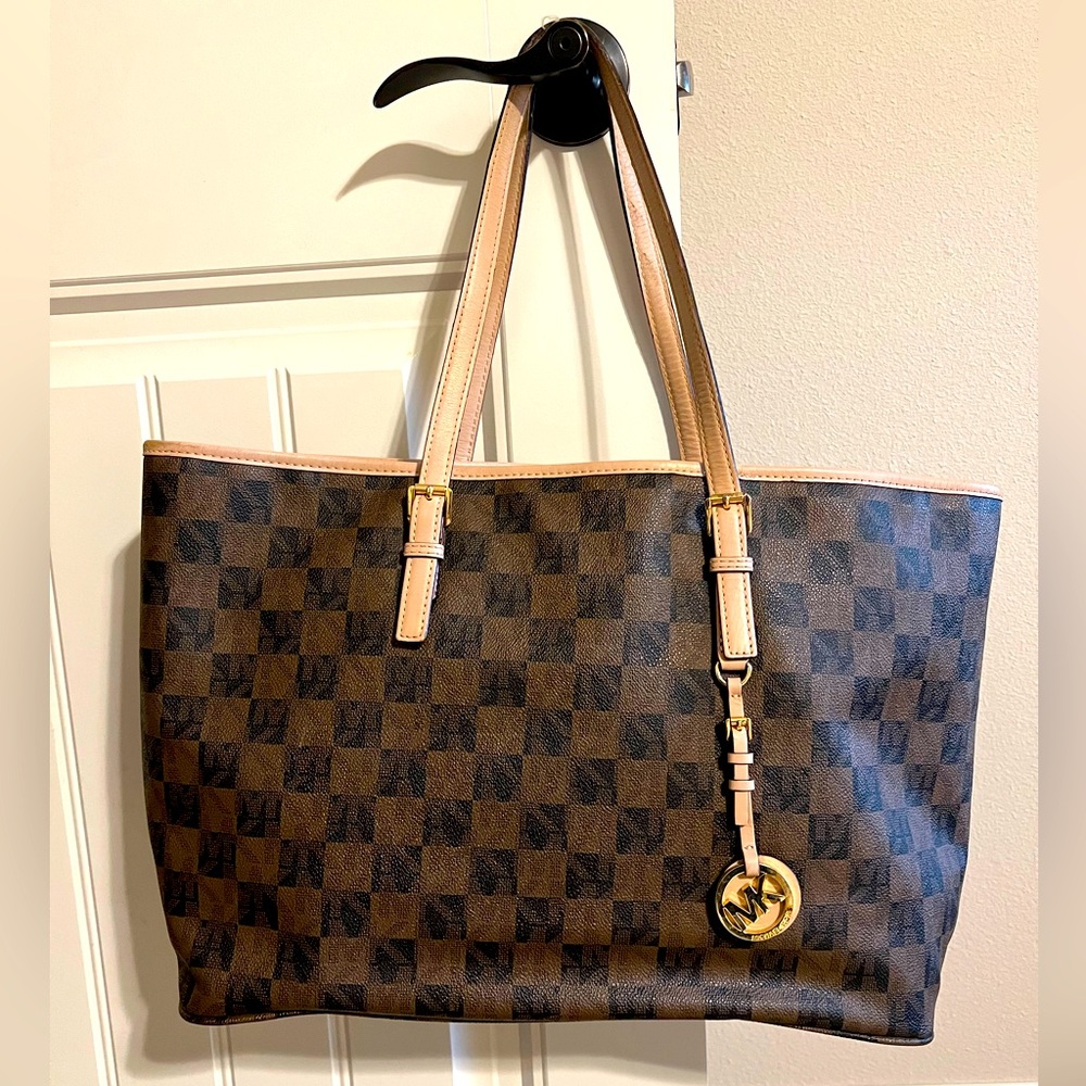 Michael Kors brown black tan purse shoulder large tote bag purse